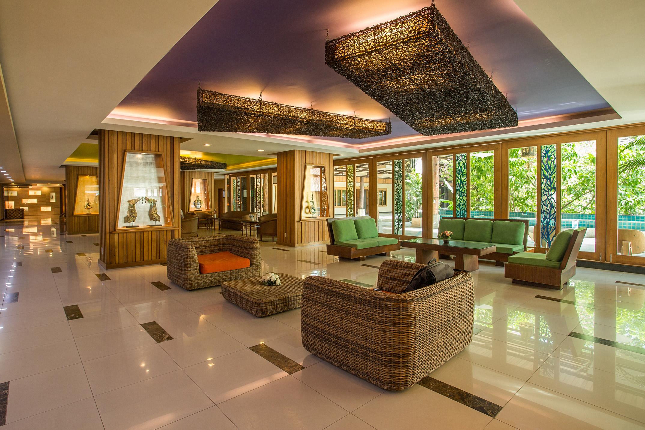 Khum Phucome -sha Extra Hotel